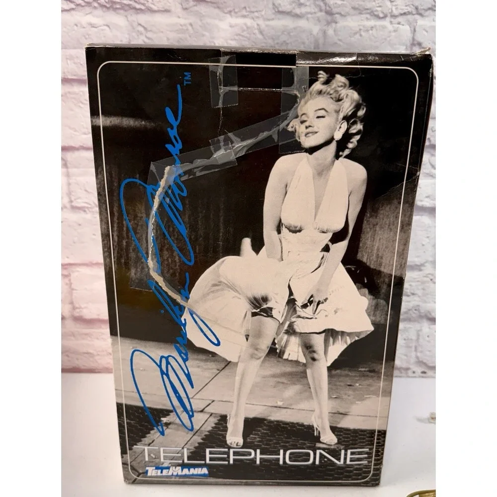 Marilyn Monroe Telemania 45th Anniversary Limited Edition Phone